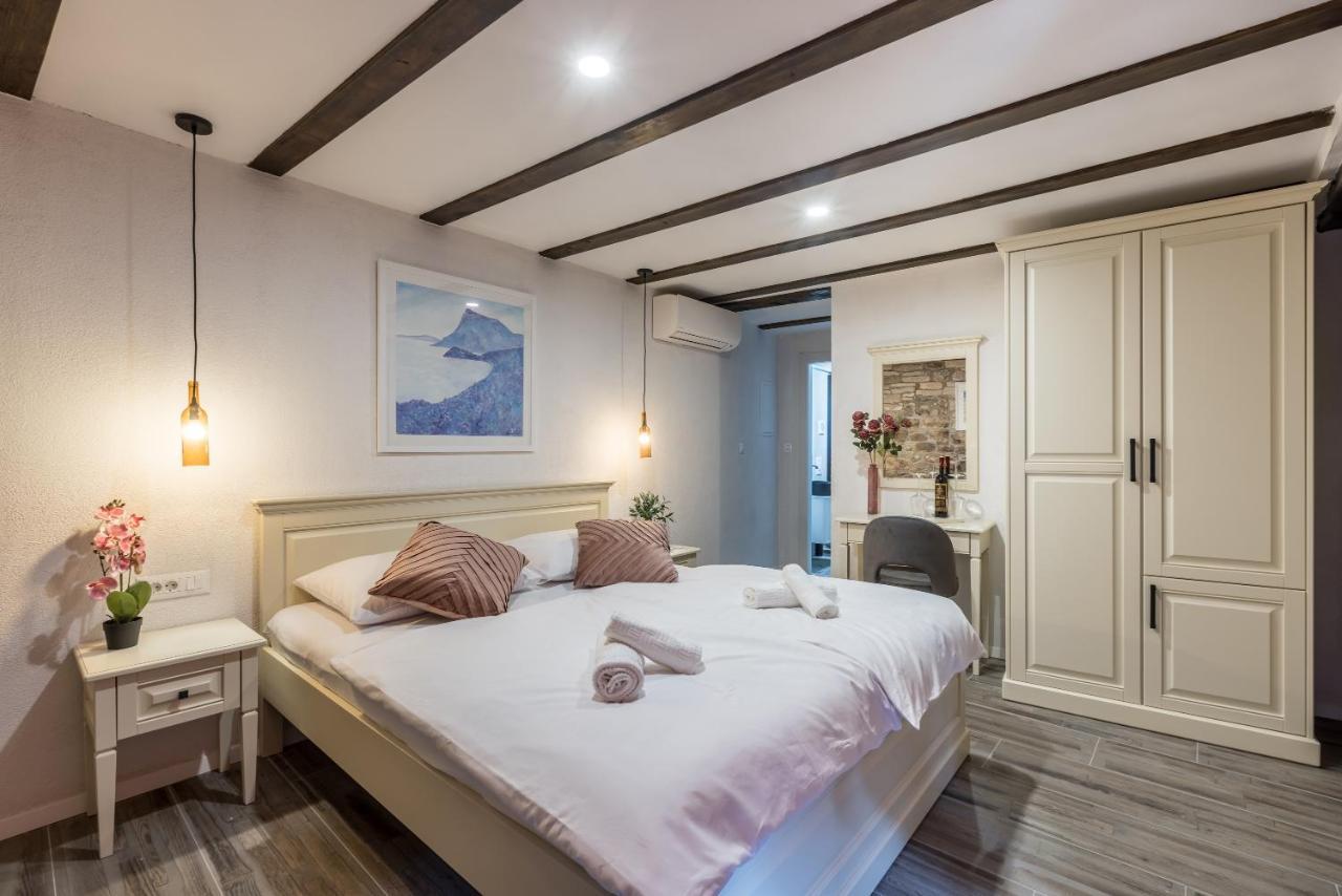 Old Town B&B Rooms Matusko Split Eksteriør bilde