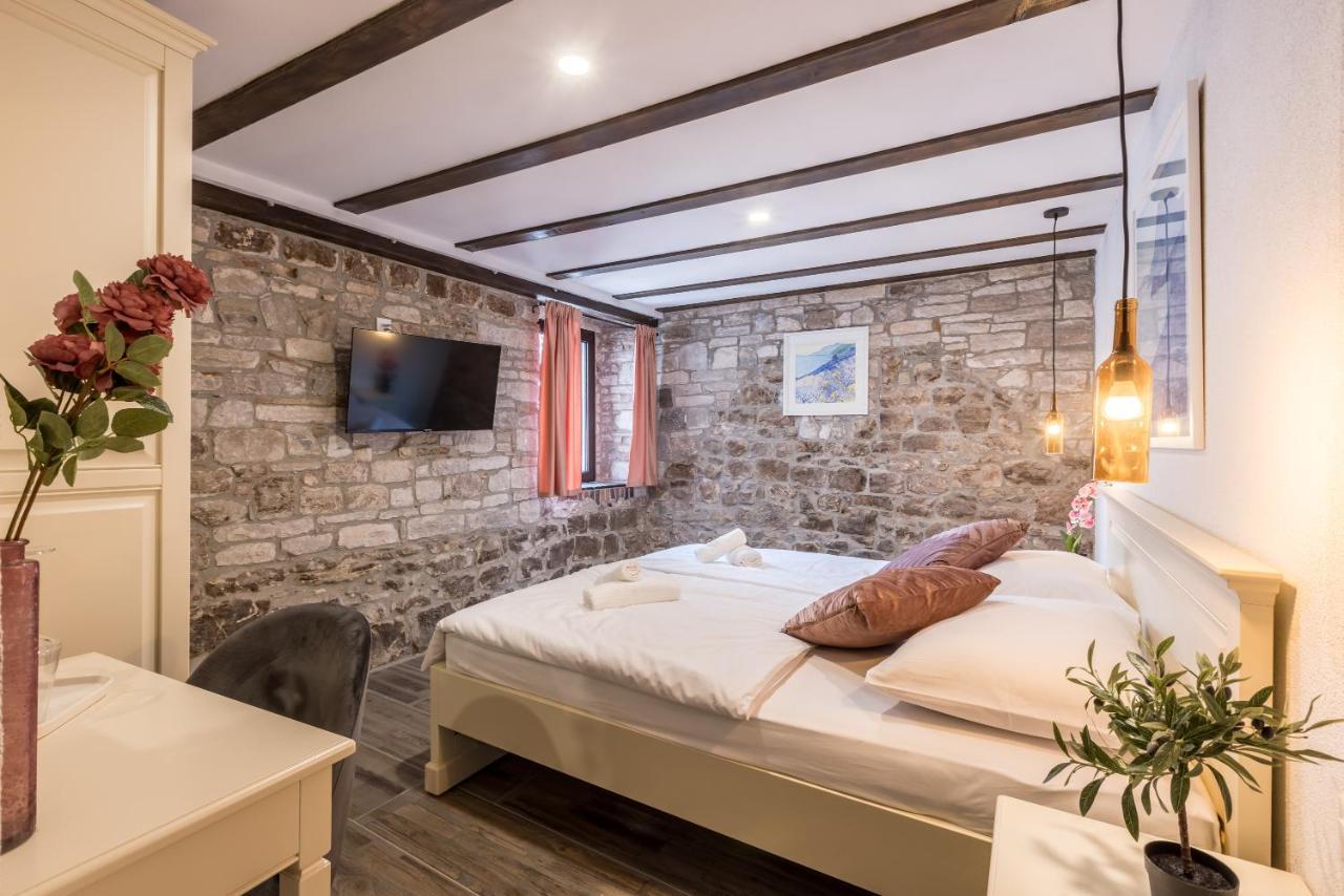 Old Town B&B Rooms Matusko Split Eksteriør bilde